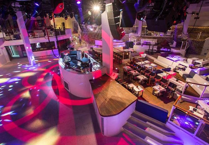Práctica in Ibiza - Visita los mejores night clubs 2023 2